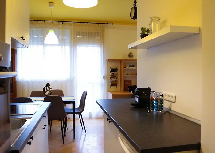 Apartment Palace - Minaret, *